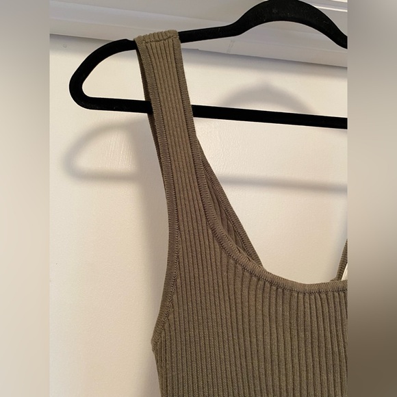 Abercrombie & Fitch Ribbed Knit Bodycon Dress Size Medium Olive Green Sweater - Picture 4 of 8